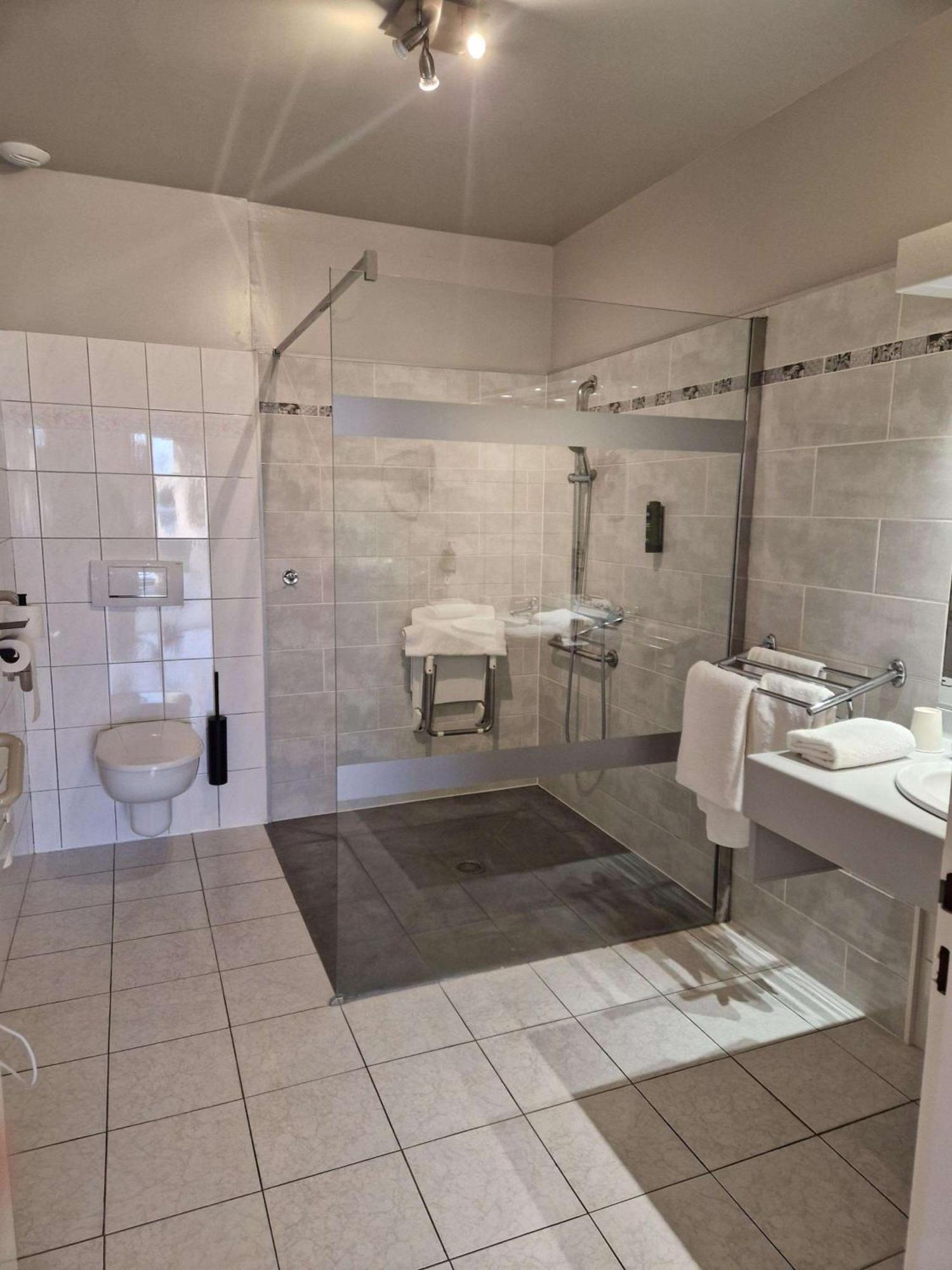 Sure Hotel By Best Western Saint-Quentin Ouest Holnon Zewnętrze zdjęcie